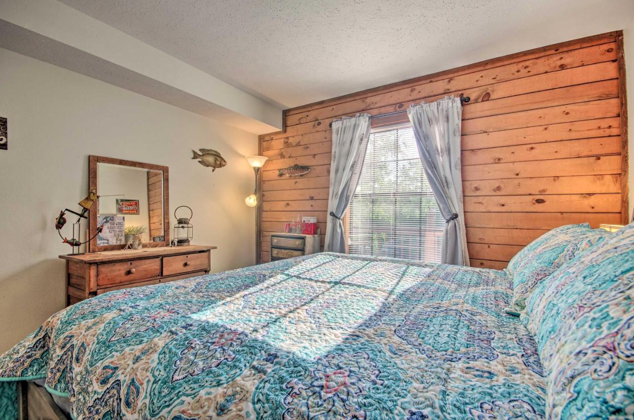 Сasa de vacaciones Charming Getaway With Fireplace And Porch Branson