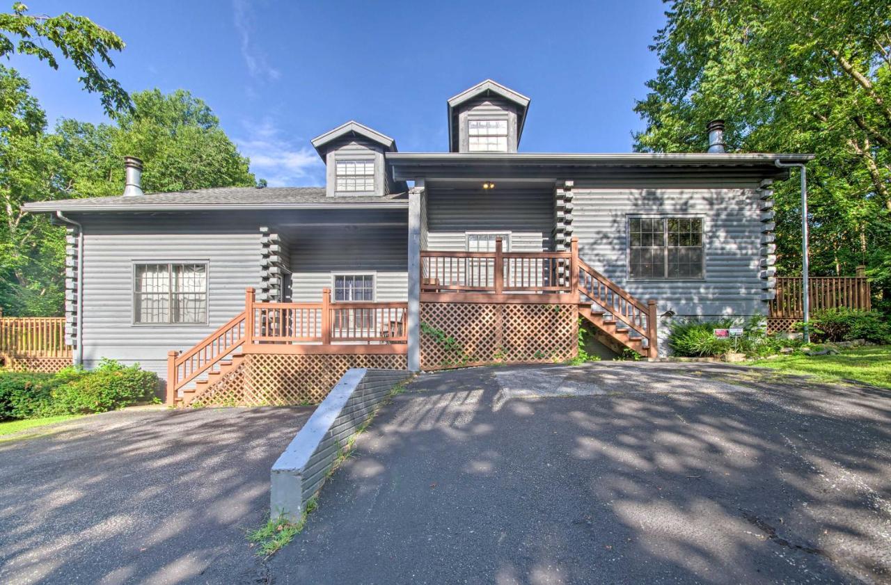 Charming Getaway With Fireplace And Porch Сasa de vacaciones Branson